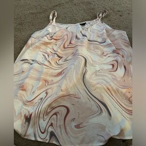 Good used condition Torrid size 2 (18-20) tank top.